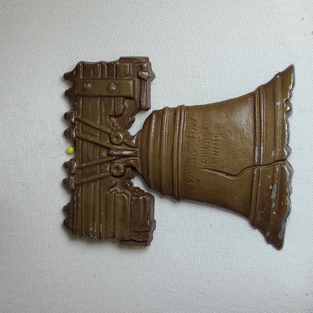 Vintage Sexton liberty bell wall plaque